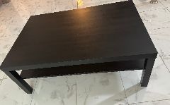 طاولة خشبية مستعملة 