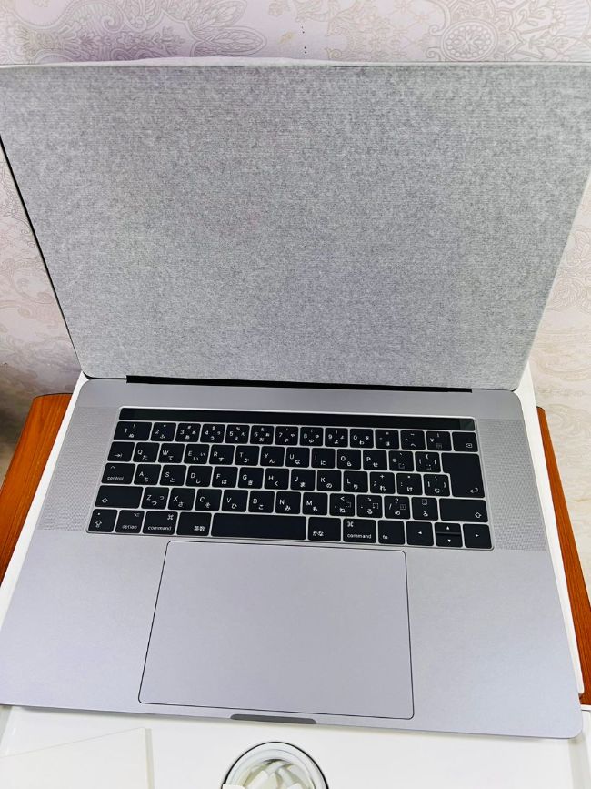 Macbook Pro 2016 15 inch 