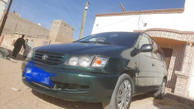 Toyota avensis picnic 