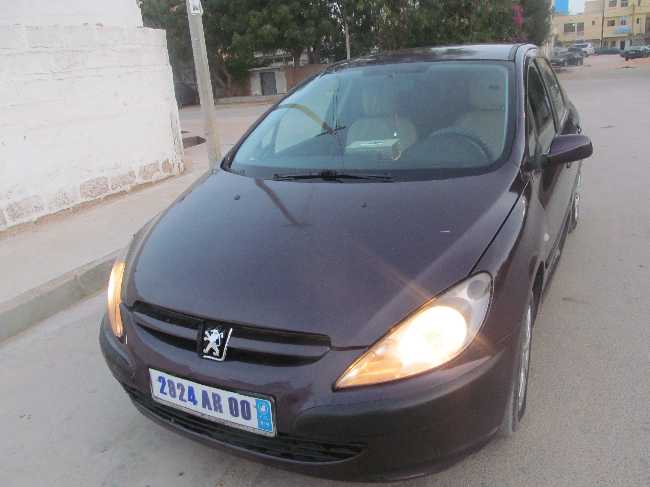 Peugeot 307 propre clim papiers complet