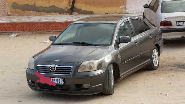 Avensis nouveau  2003