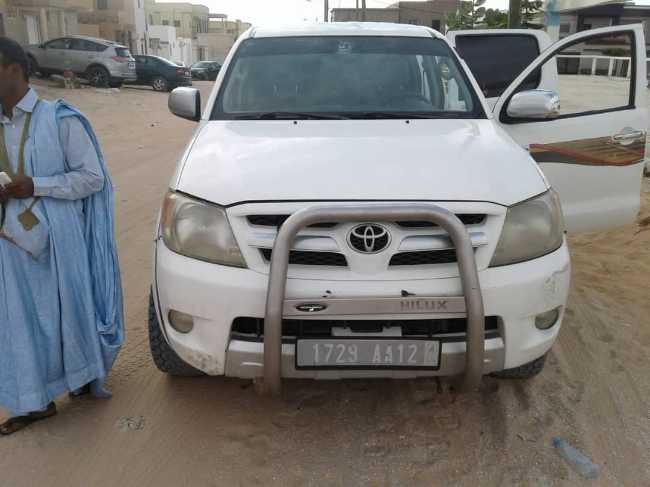 VENTE VOITURE Hilux 2008