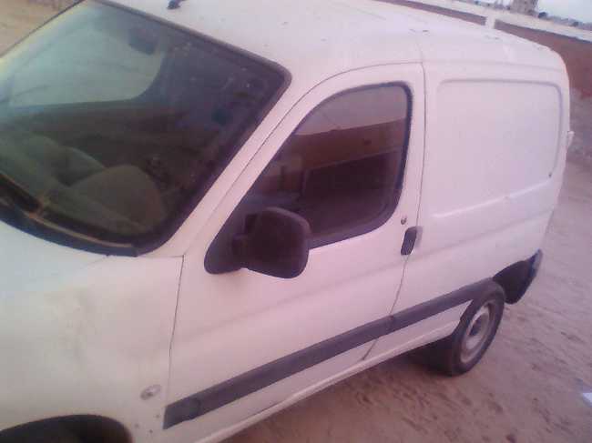 Peugeot partner fourg/ Kamgoo