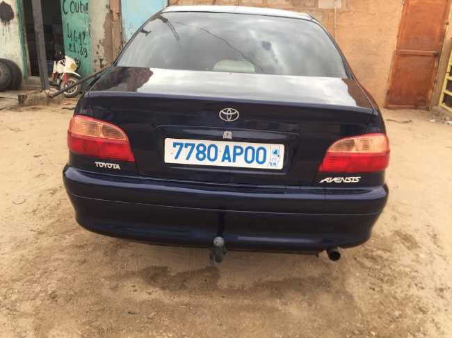 Toyota avensis d4d attica