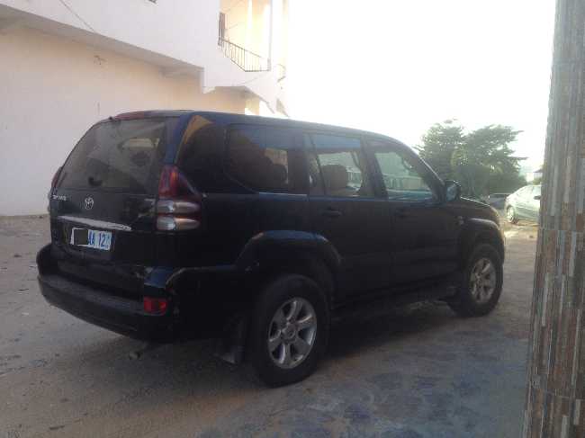 toyota prado 2006 automatique en bon etat