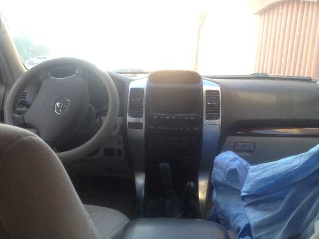 toyota prado 2006 automatique en bon etat