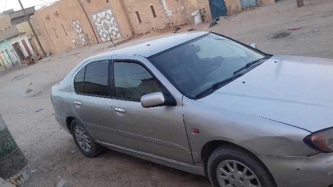 Nissan primera