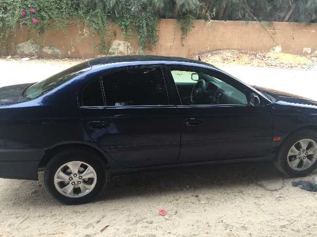 Avensis 2.0 بحالة جيدة