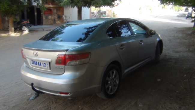 avensis 3 generation AA12 en bon etat