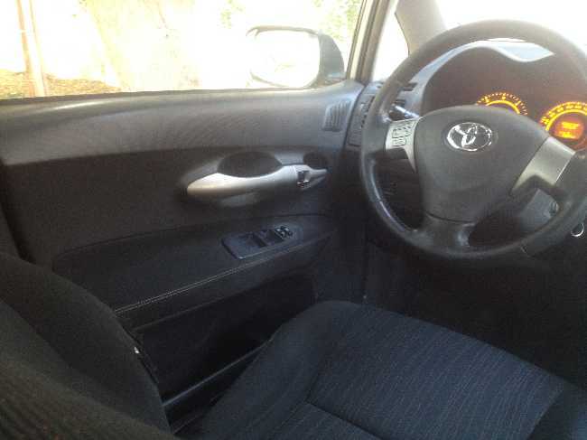 Toyota auris en tré bon etat