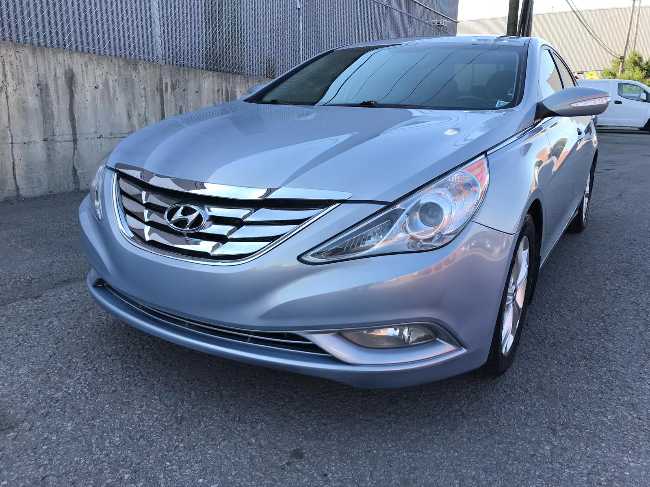 HYUNDAI SONATA 2011