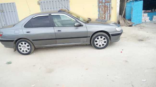 Peugeot 406