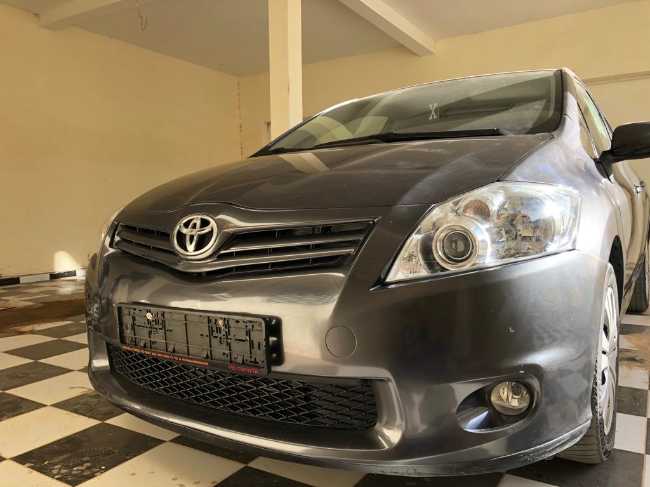 Corolla-Auris 2010