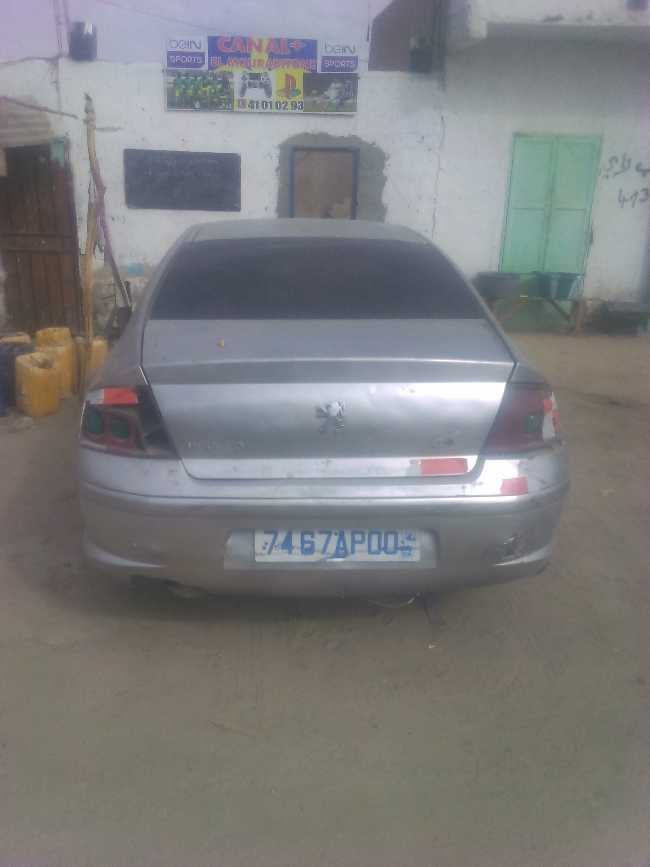 Peugeot 407