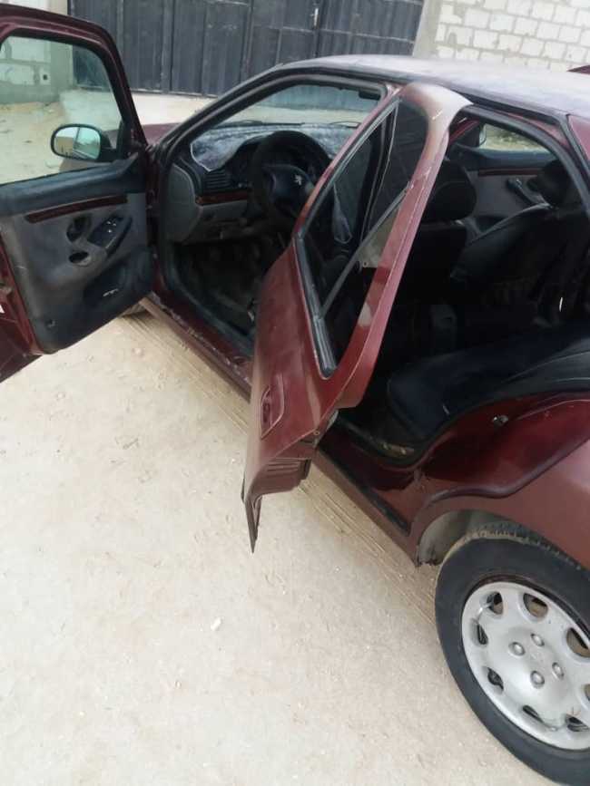 Peugeot 406 simple بيع بيجو 406 سيمبل