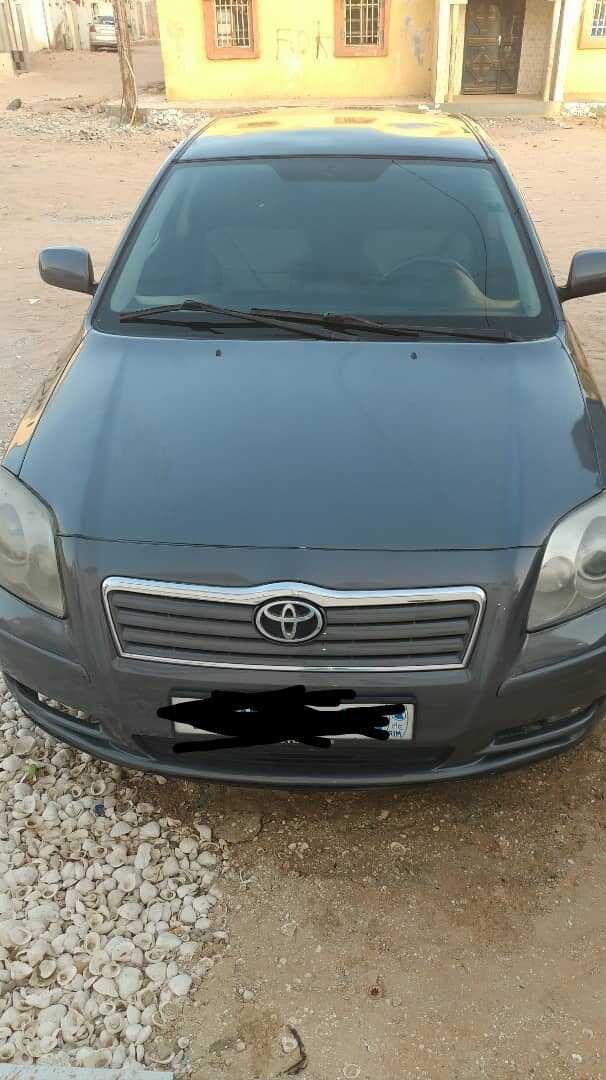 Avensis nvo modèle