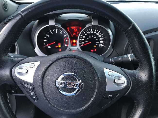 NISSAN JUKE MANUELLE 