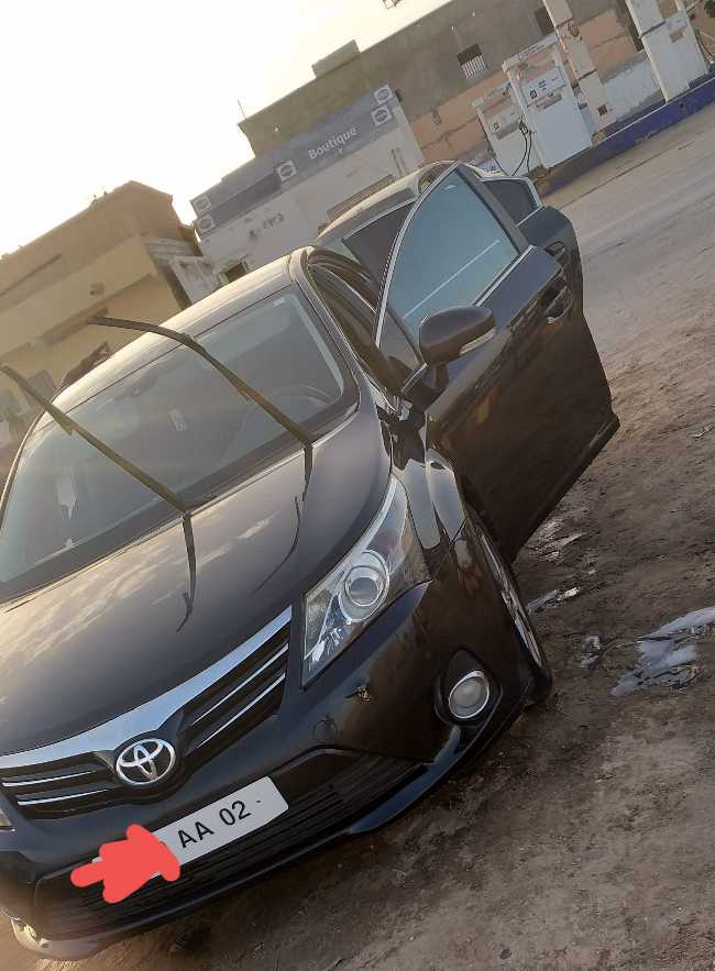 Avensis A4 voursa