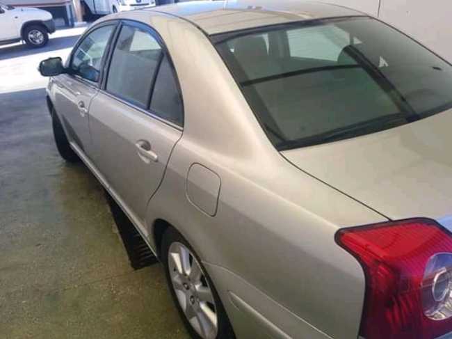 Avensis d4d propre  نظيف d4dافنسيس 