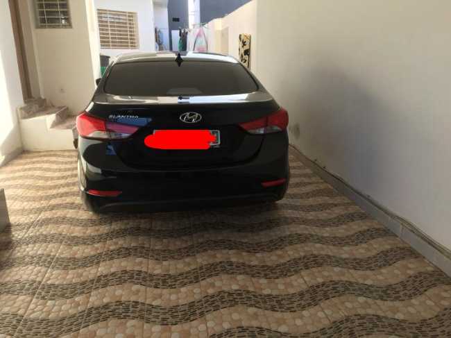 HYUNDAI ELANTRA 2015