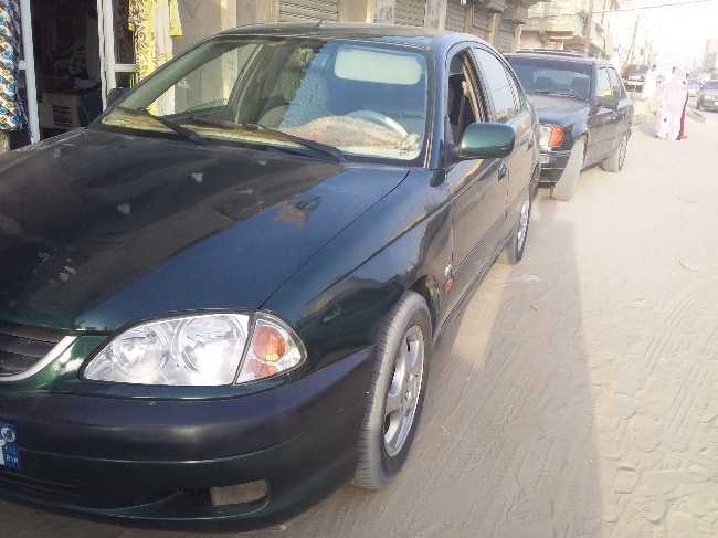 Avensis aa07 d4d نظيفة فرصة