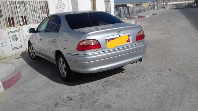 سيارة داخل جديدة للبيعavensis d4d