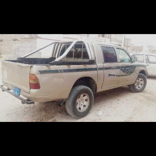 متشي بيشي l200