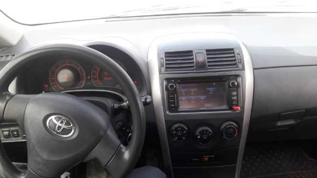 Toyota corola modèle 2009 èsence boîte manuelle 5vites