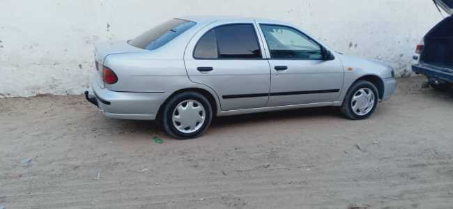 Nissan almera   mekineth zeine  climatizerha barde 