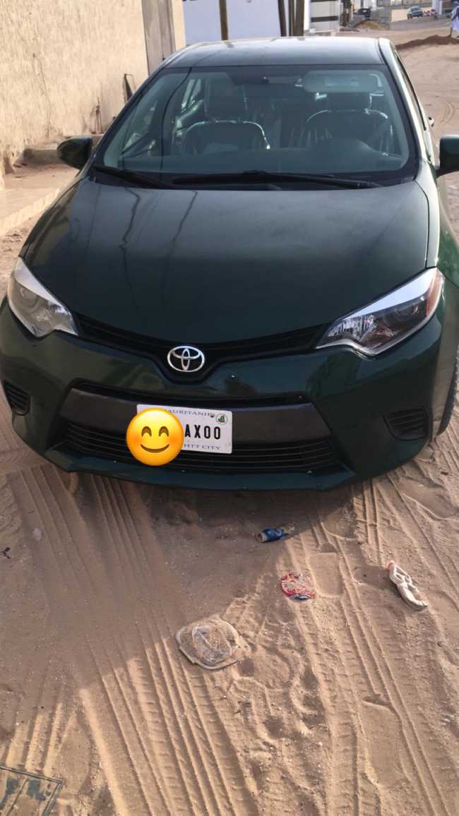 Toyota Corolla LE 2015 ax سعر قابل للتفاوض