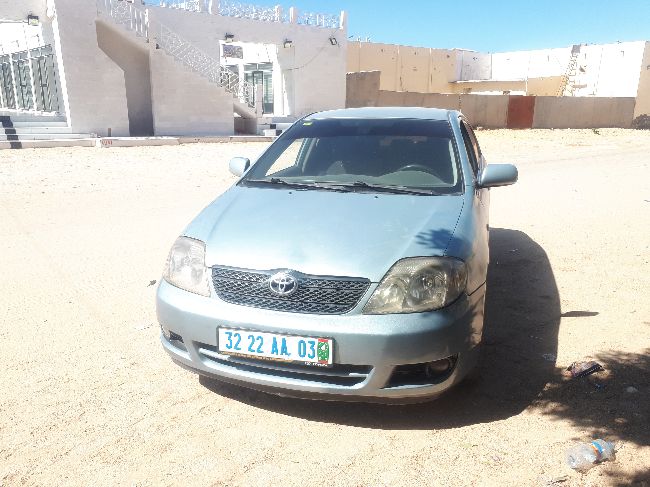 Corolla 2005 AA03 en tré bon etat نظيفة