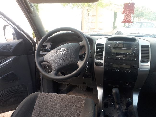 Toyota prado 2005 automatique en tre bon etat