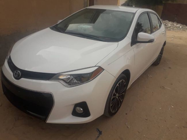 Toyota Corolla s 2015