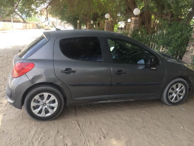 Peugeot 207 HDI (AA08) en bon état 