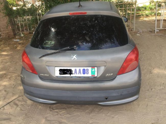 Peugeot 207 HDI (AA08) en bon état 