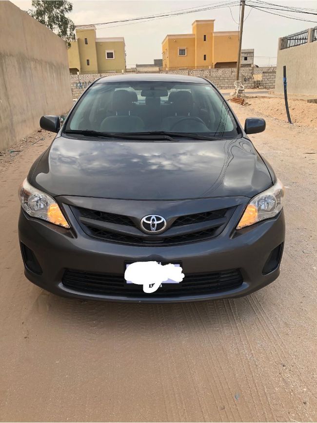 corolla 2013 tout neuf non immatriculée 