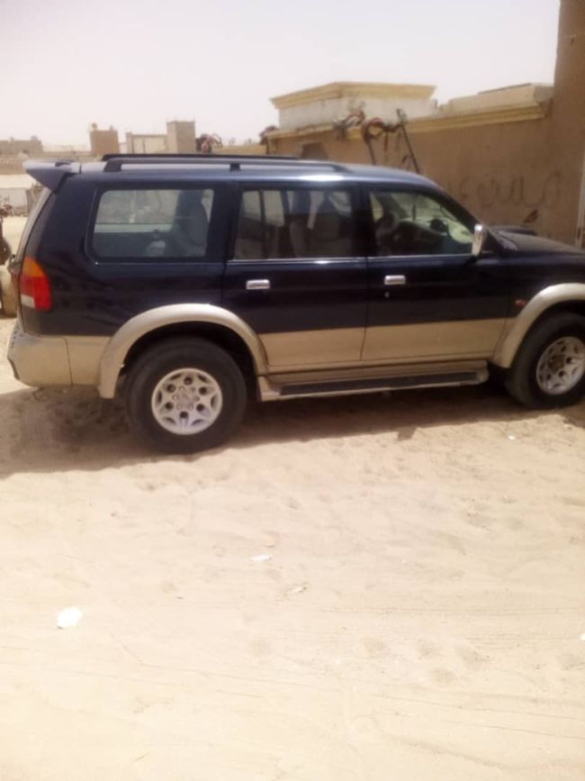 Mitsubishi pajero 4×4 مونطر