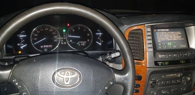 سيارة نظيفة ولاهي واعرة Toyota Vx