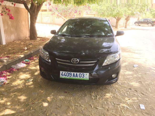 Corolla 2008 5 vitesse AA 03 en tre bon etat فرصة