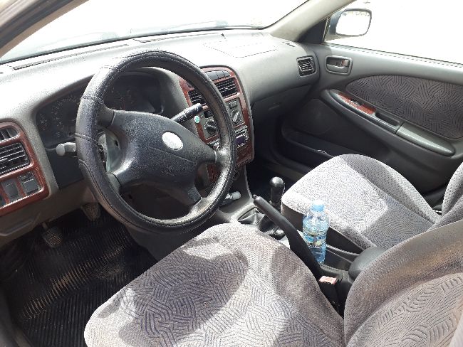 Vente d'une voiture Avensis 2.0 