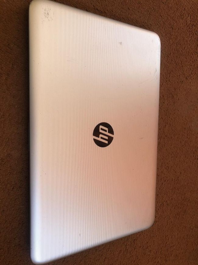 HP Intel Core i3