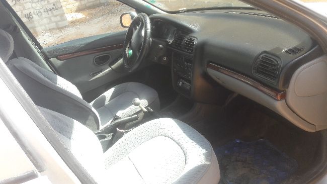 Peugeot 406