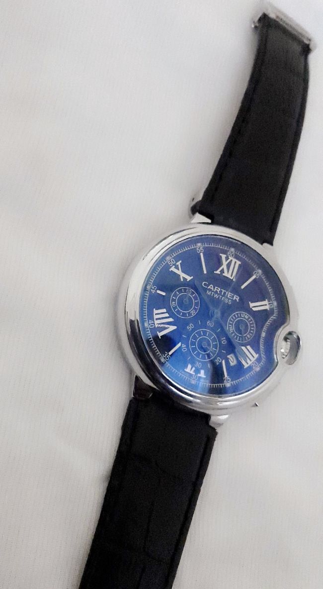 Montre cartier 247143nx online 4010 prix