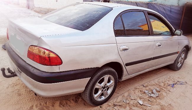 Toyota: Avensis D4d