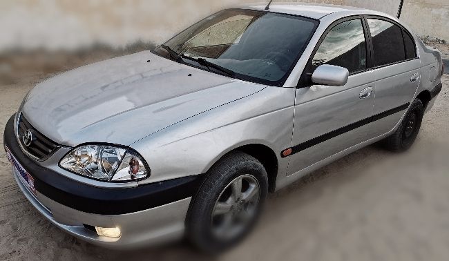 Toyota: Avensis D4d