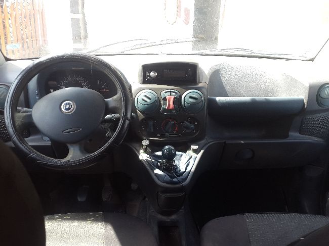 بيع سيارة  FIAT DOBLO 2003