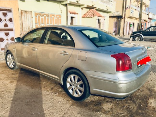 سيارة تويوتا للبيع toyota avensis nouveau