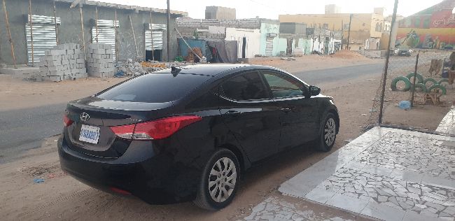 Hyundai  Elantra اجديدة ما فات ارقمت