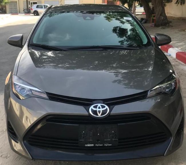 Toyota Corolla LE 2017 