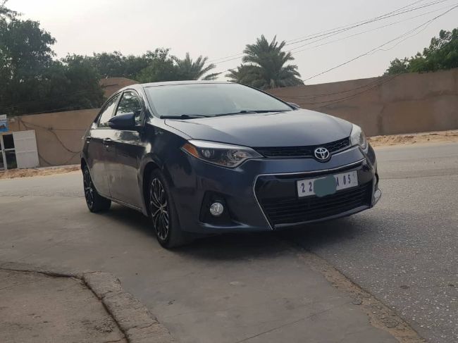 Toyota Corolla Année de modele: 2015